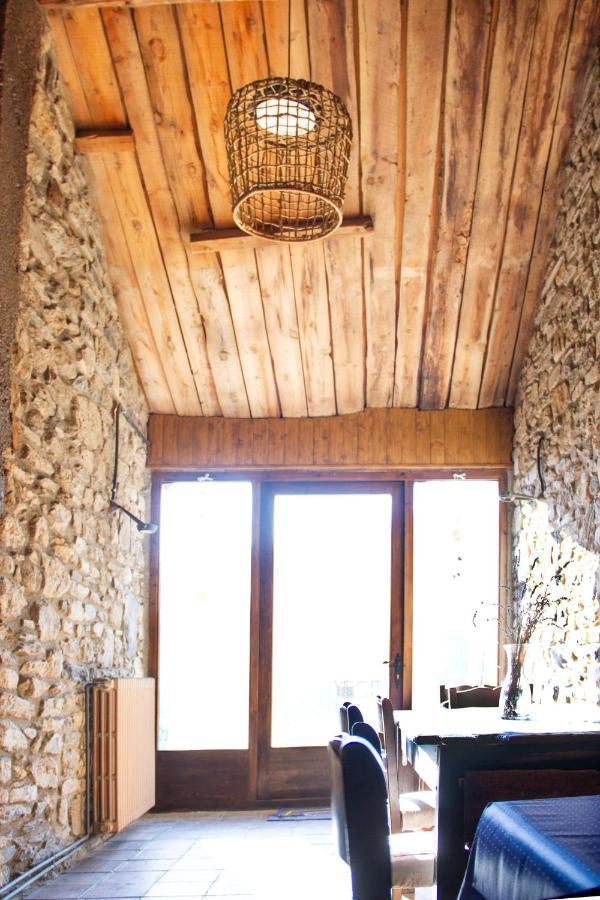 Casa Rural El Tiro De Neva Ngoại thất bức ảnh